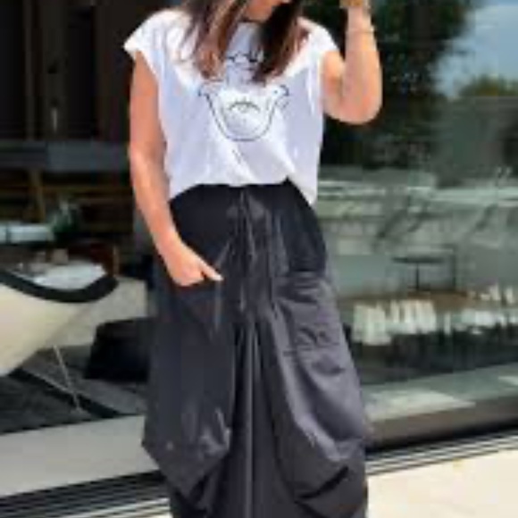 Ruti, The Go-To Skirt, black, medium - Picture 7 of 13